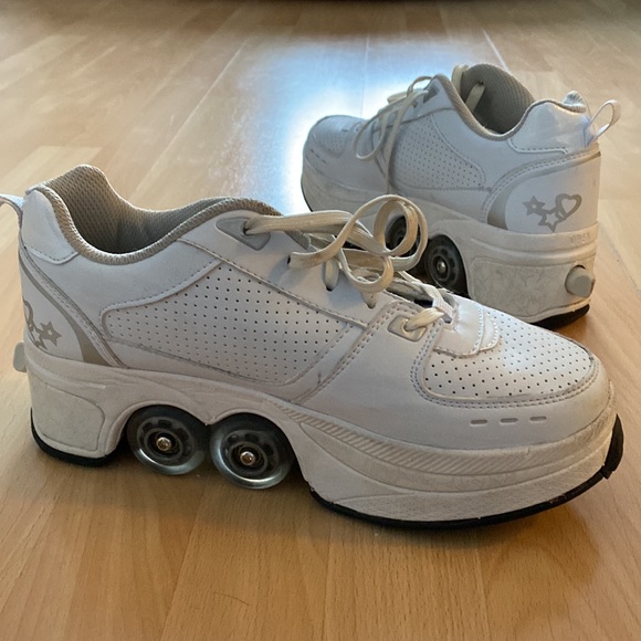 Roller shoes - Picture 2 of 4